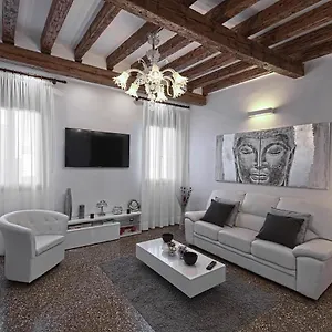 Ca' Alessandro , Venice Italy