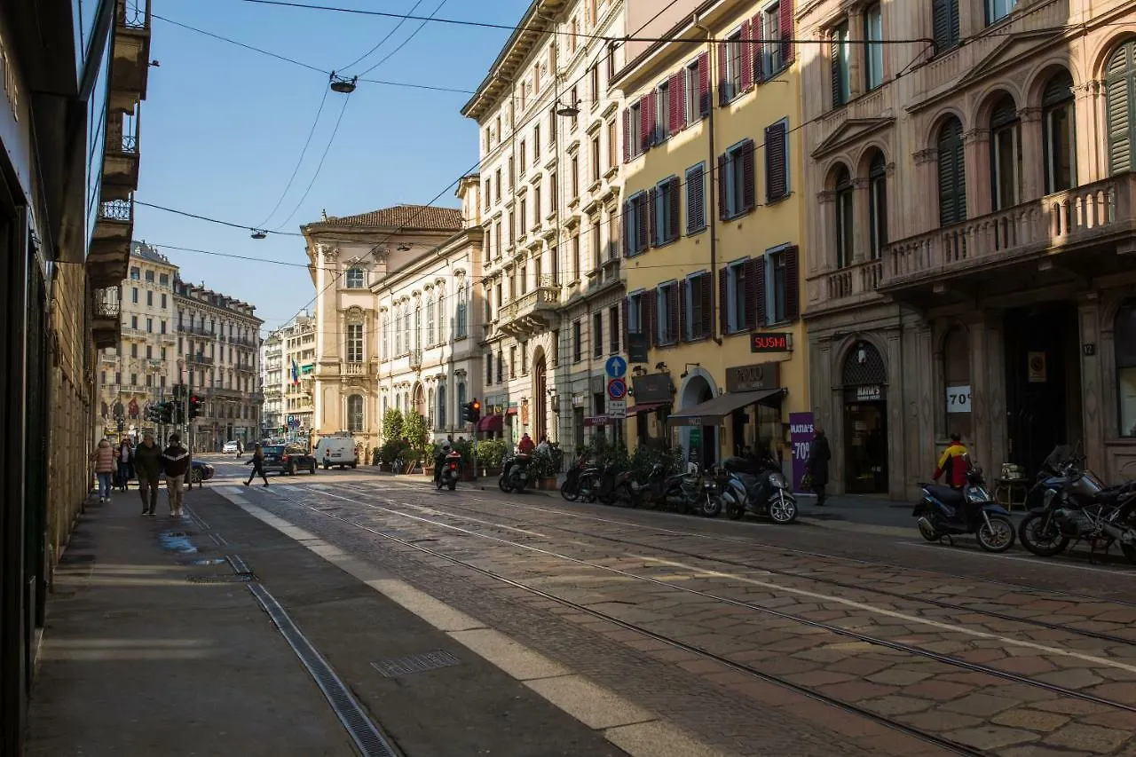 Stylish Apartment Near Duomo Milan